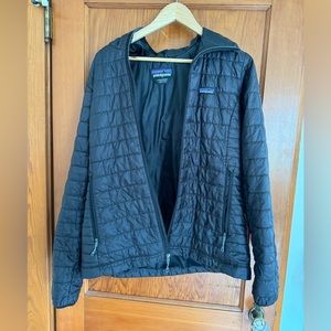 Black Patagonia Nanopuff jacket with hood, good condition